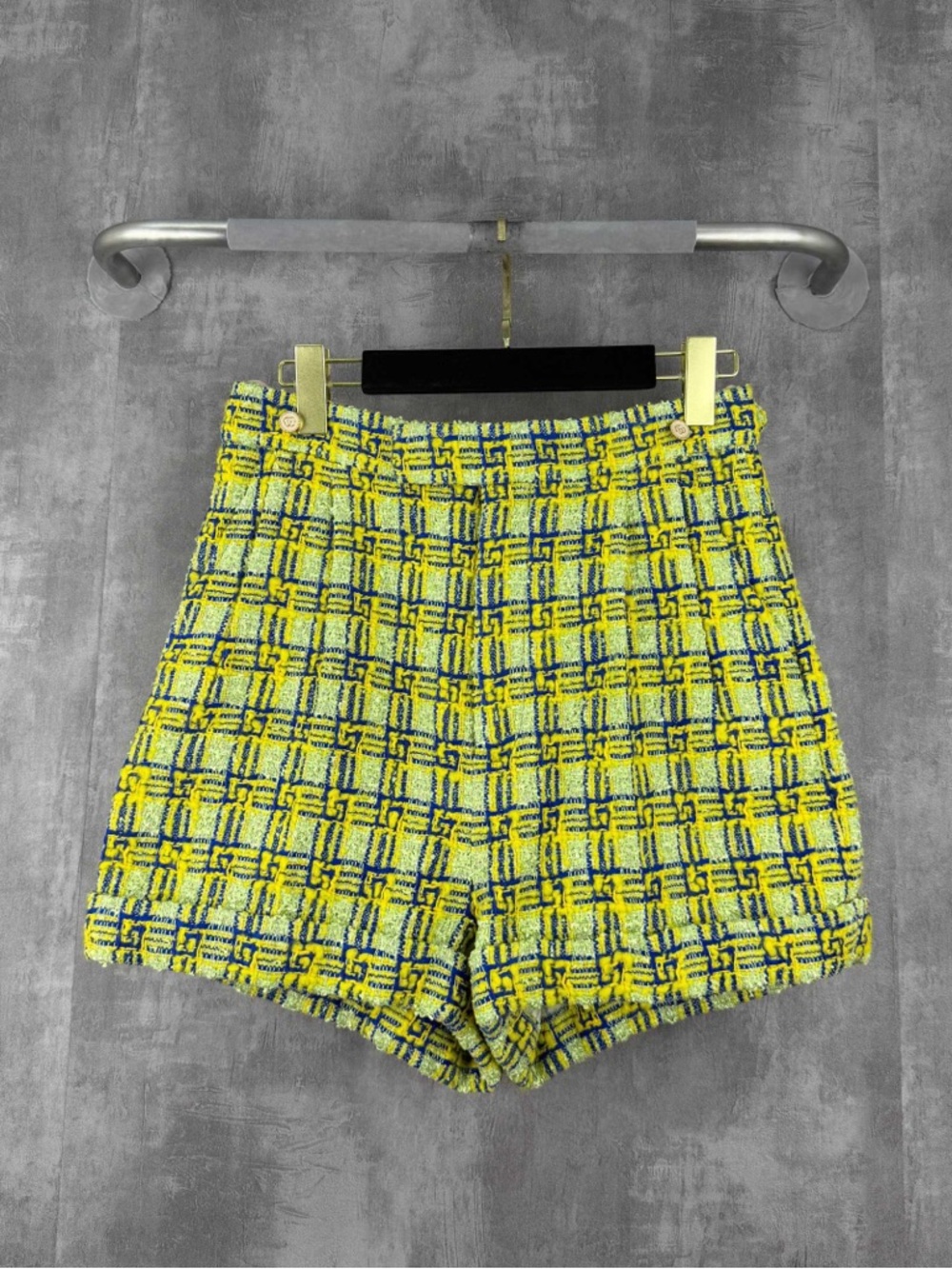 🚩steal Gucci Yellow and Navy Plaid High-Waist Bouclé Shorts